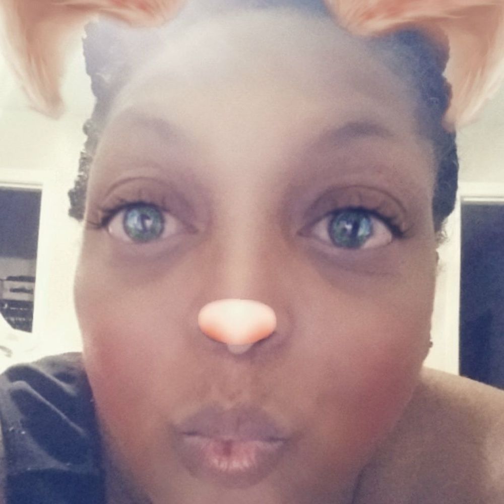 Meet your Posher, Monica